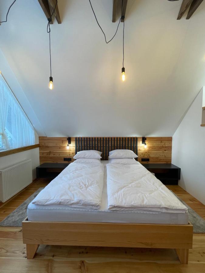 Villa Yozefstal Myslovka Esterno foto